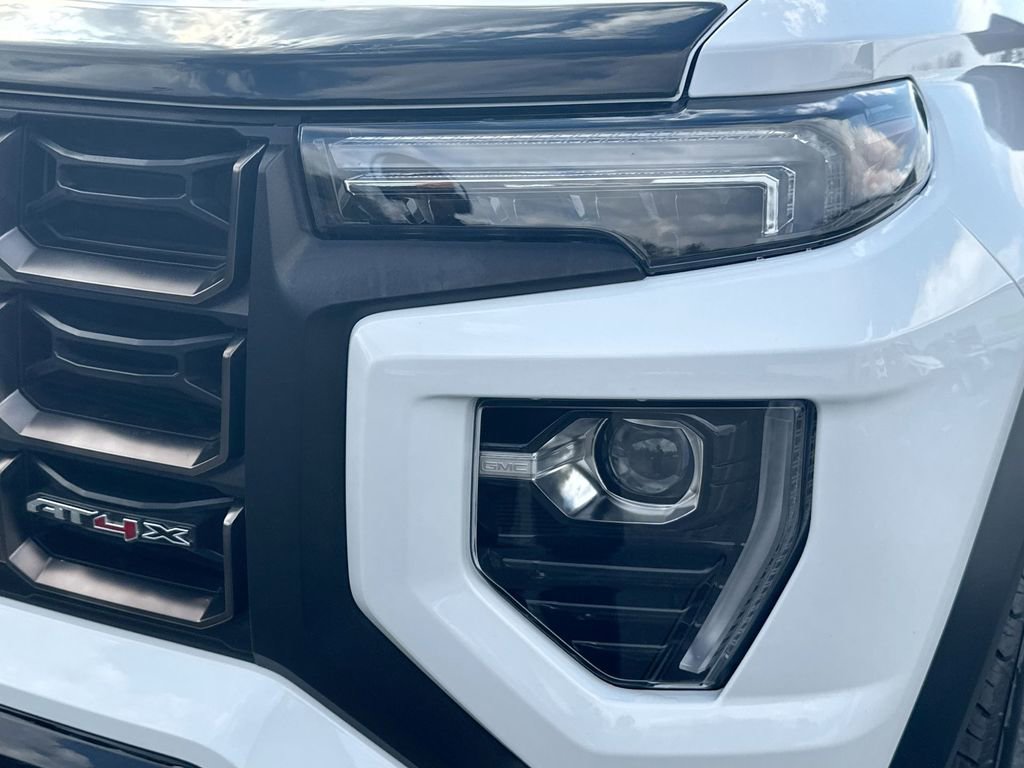 2023 GMC Canyon AT4X
