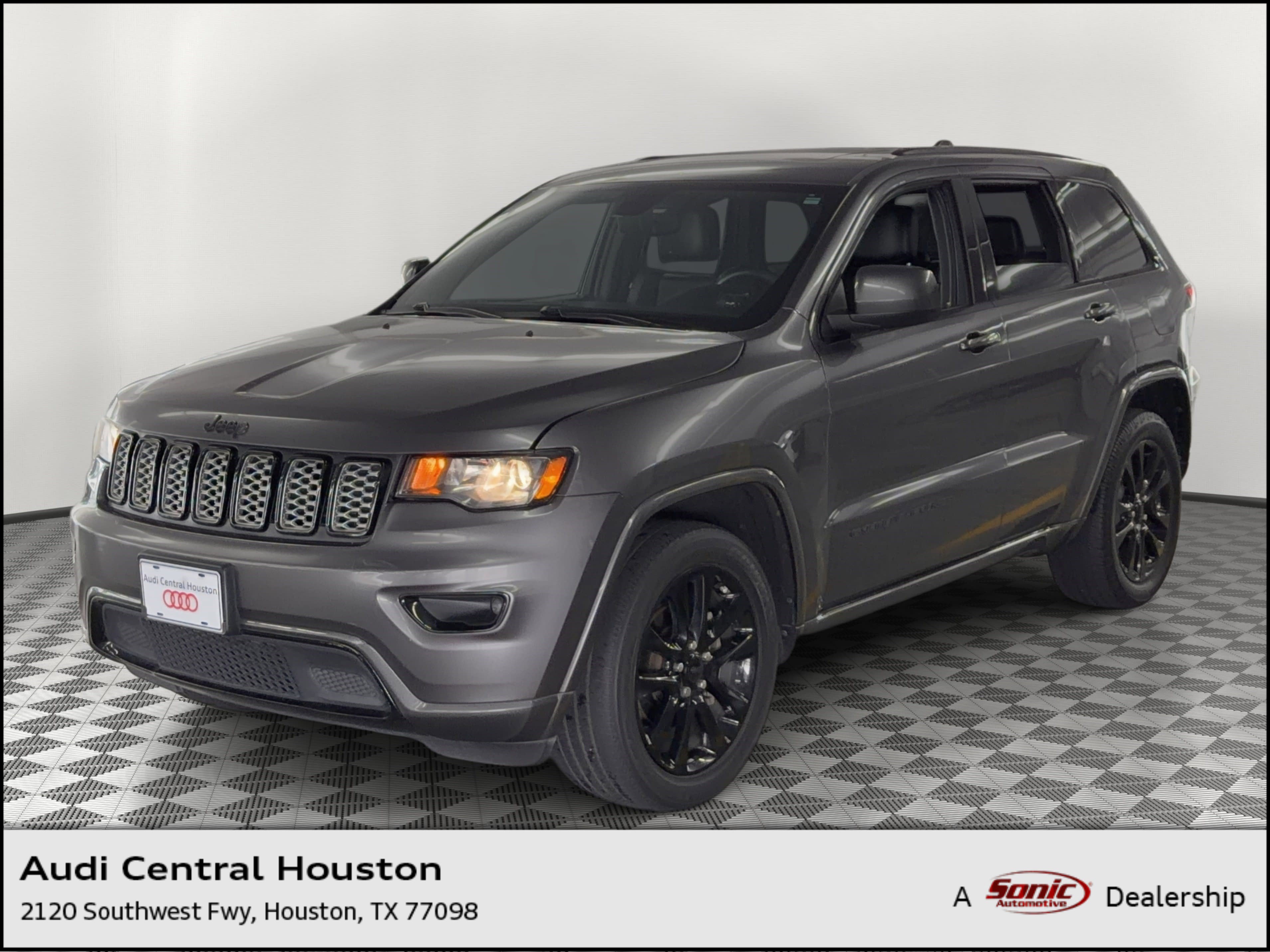 2019 Jeep Grand Cherokee Altitude