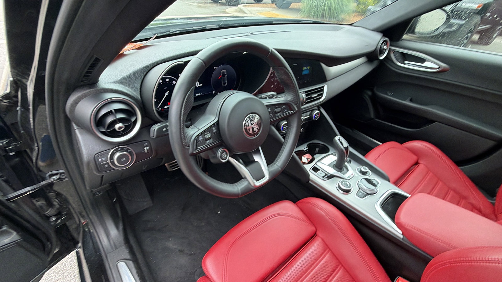 2024 Alfa Romeo Giulia Ti