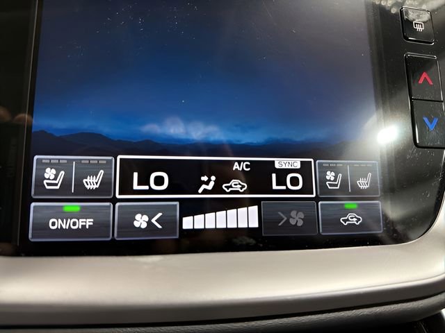 2025 Subaru Outback Touring