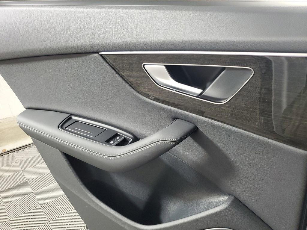 2026 Audi Q8 Prestige