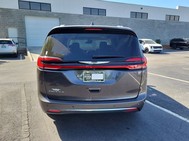 2021 Chrysler Pacifica Touring-L