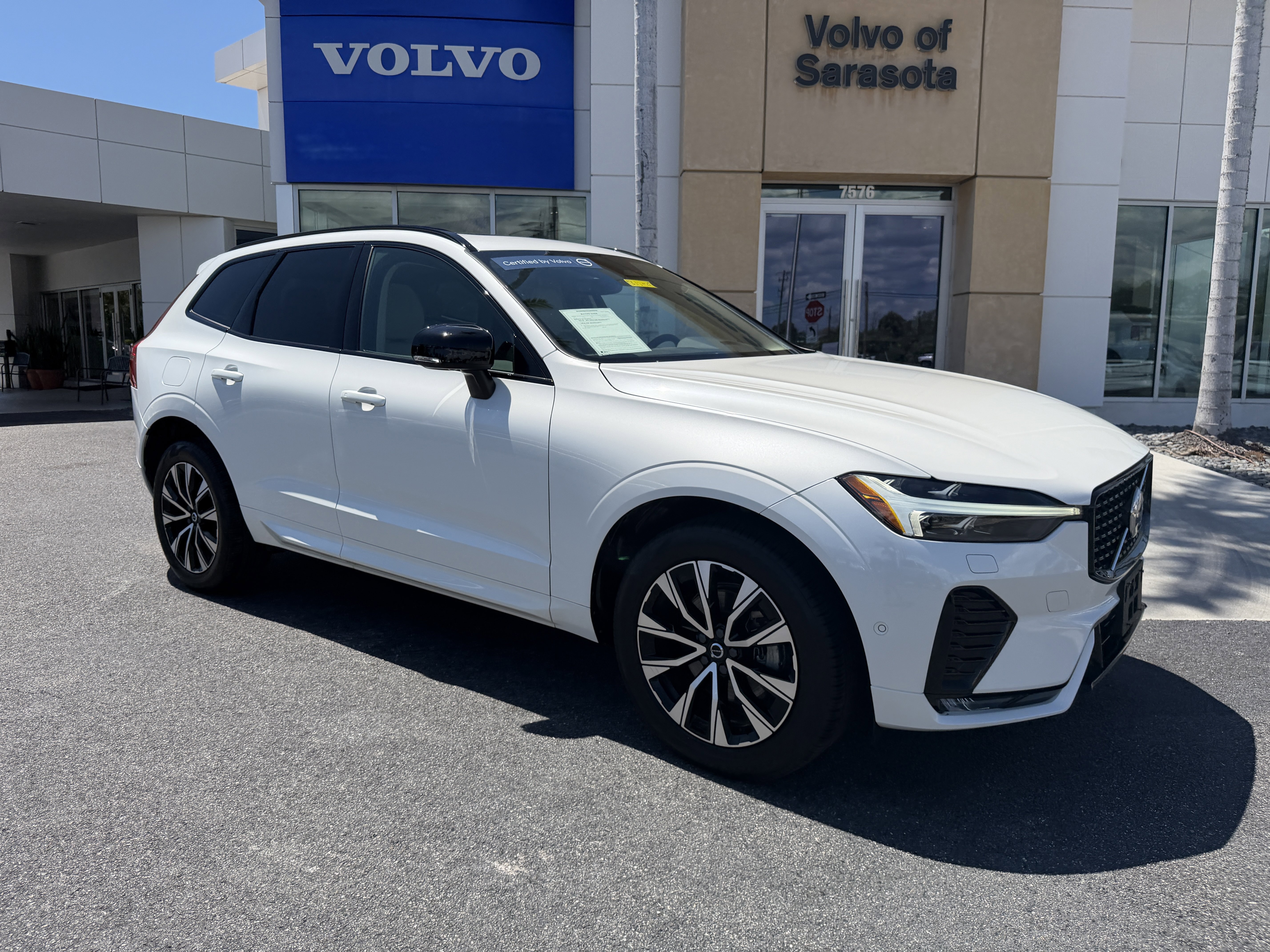 Certified 2024 Volvo XC60 B5 Plus w/ Climate Package