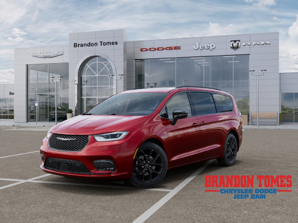 New 2026 Chrysler Pacifica Select w/ S Appearance Package
