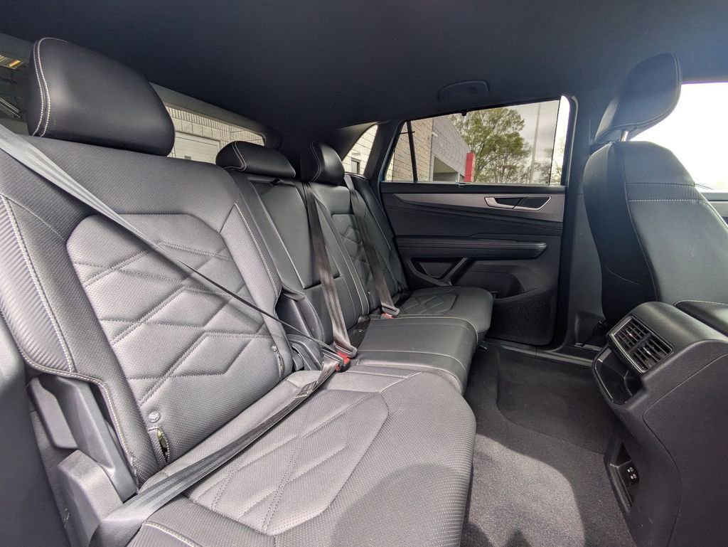 2025 Volkswagen Atlas Cross Sport SE