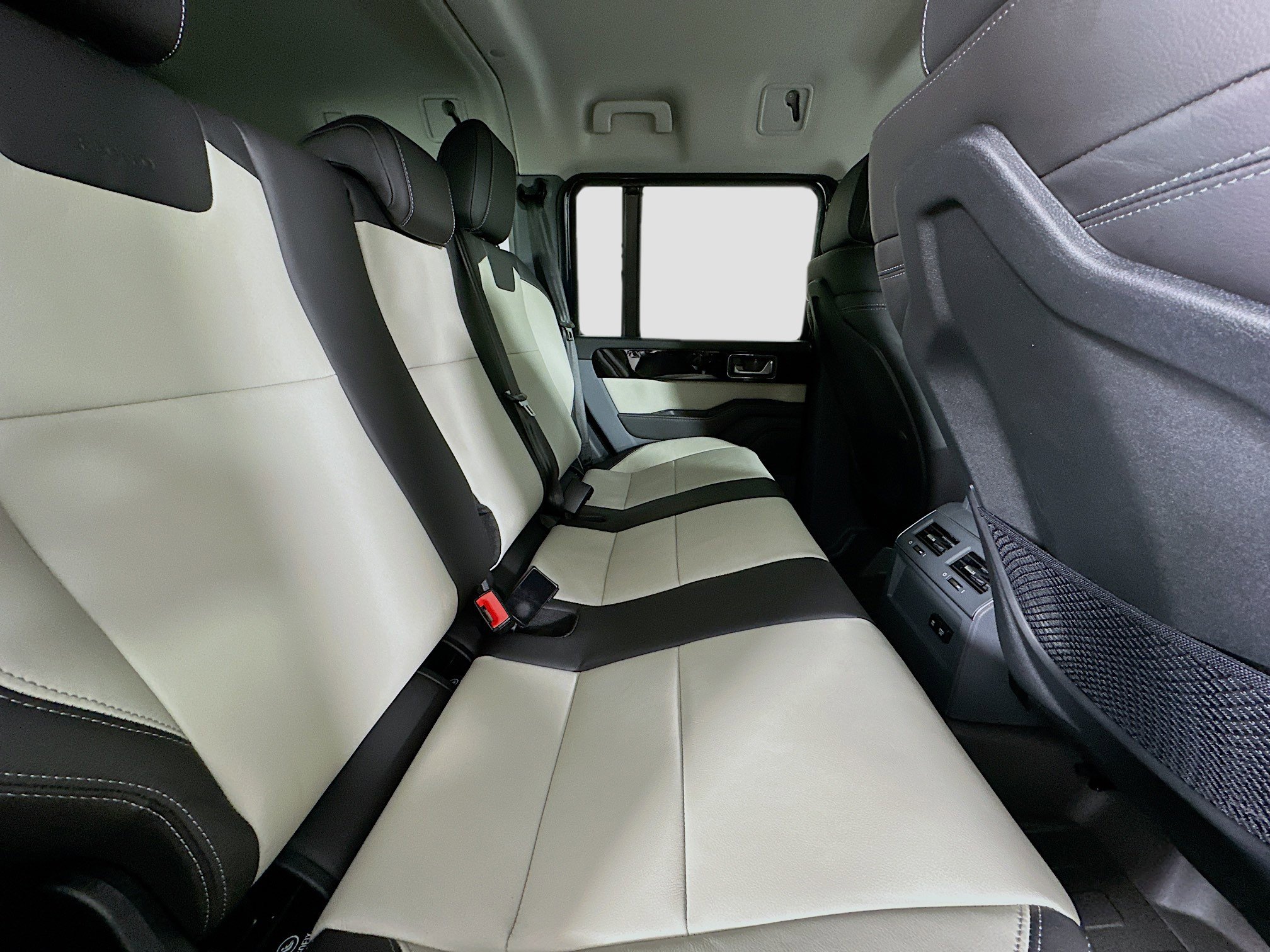 2026 INEOS Grenadier Fieldmaster Edition