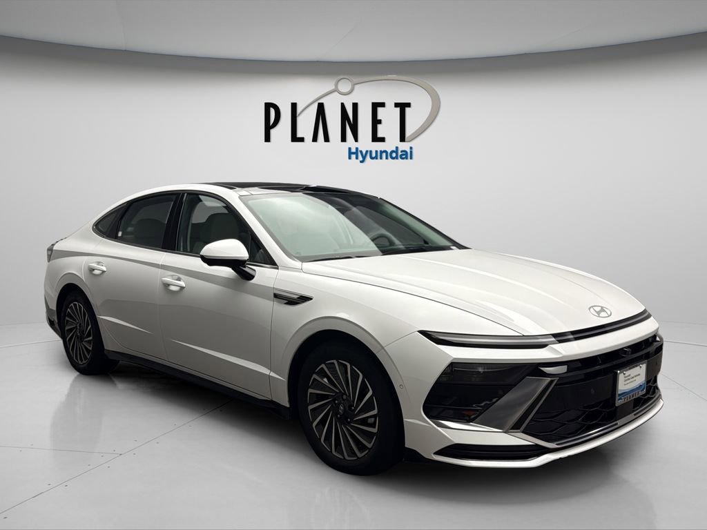 Certified 2025 Hyundai Sonata Limited