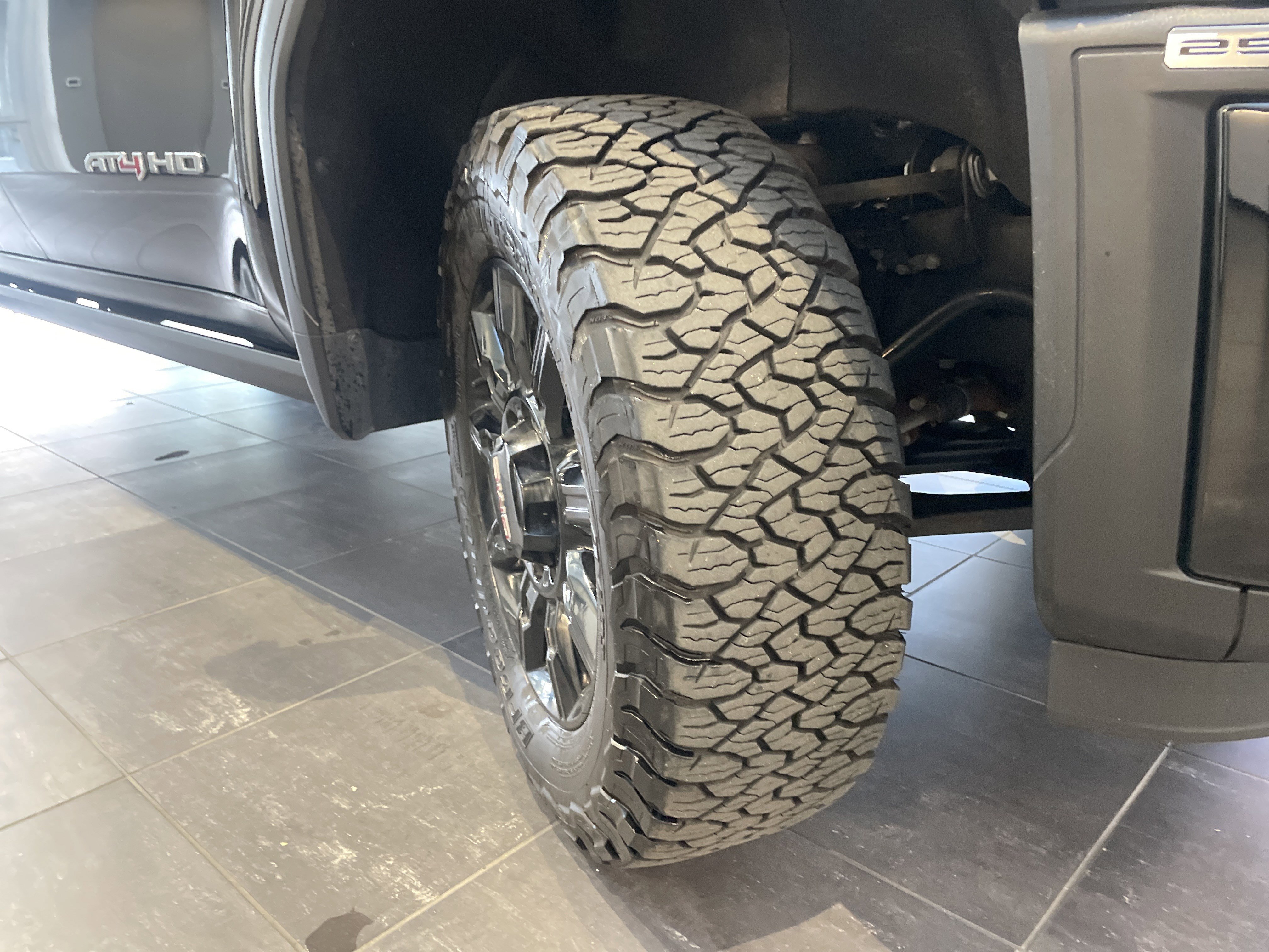 2024 GMC Sierra 2500 AT4