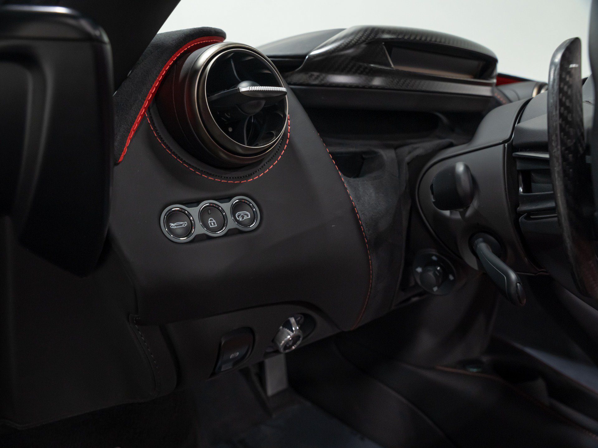 Used 2021 McLaren 720S Performance photo 56