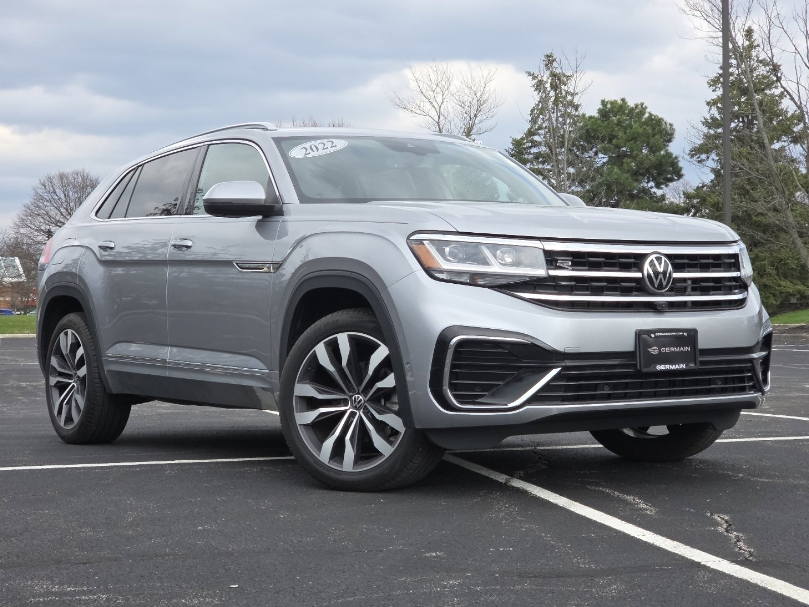 2022 Volkswagen Atlas Cross Sport SEL Premium R-Line