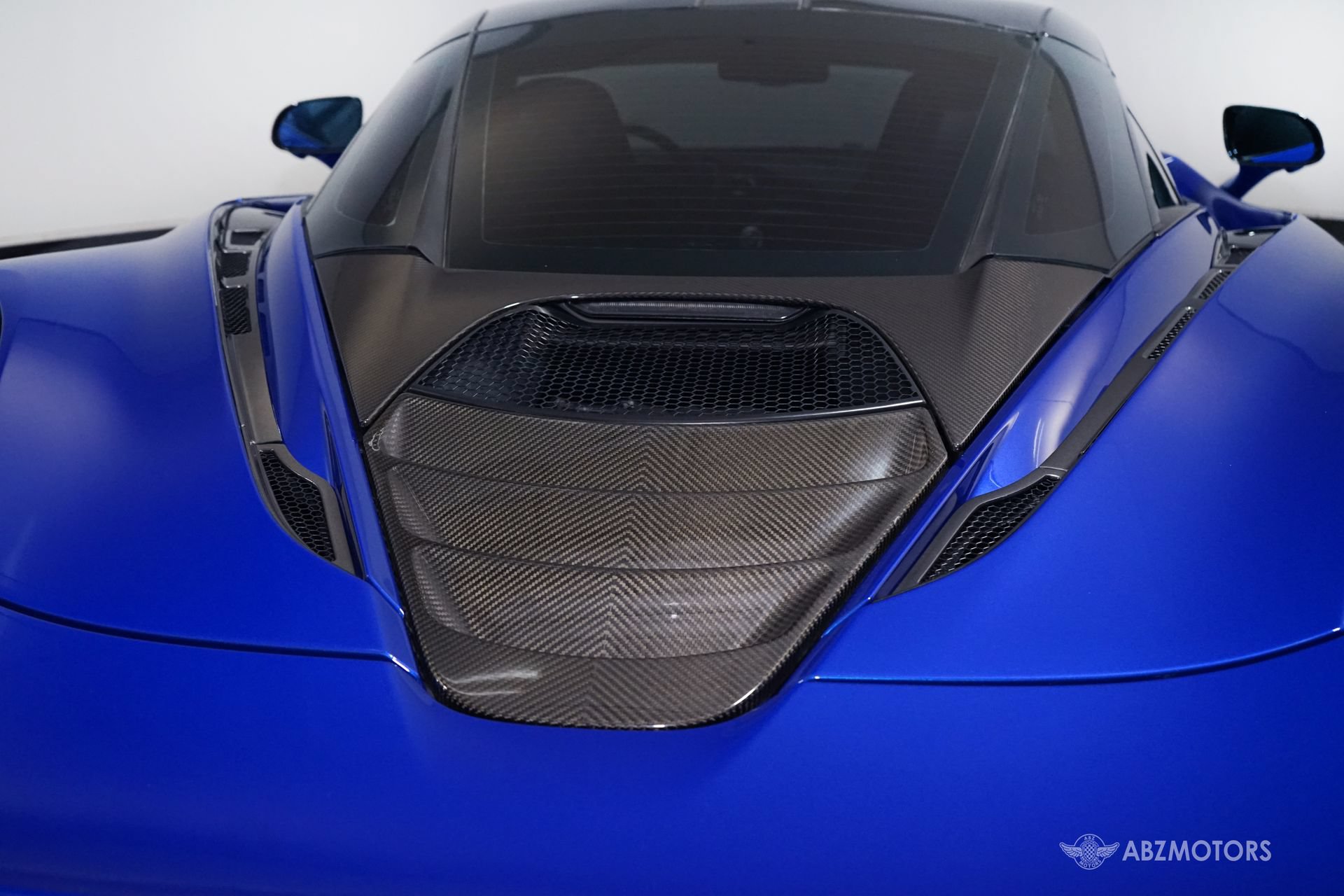 Used 2018 McLaren 720S Performance photo 11