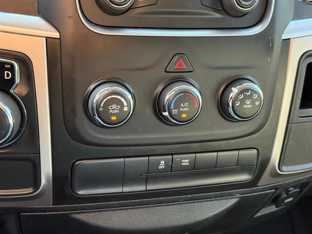 2018 RAM 1500 Classic SLT