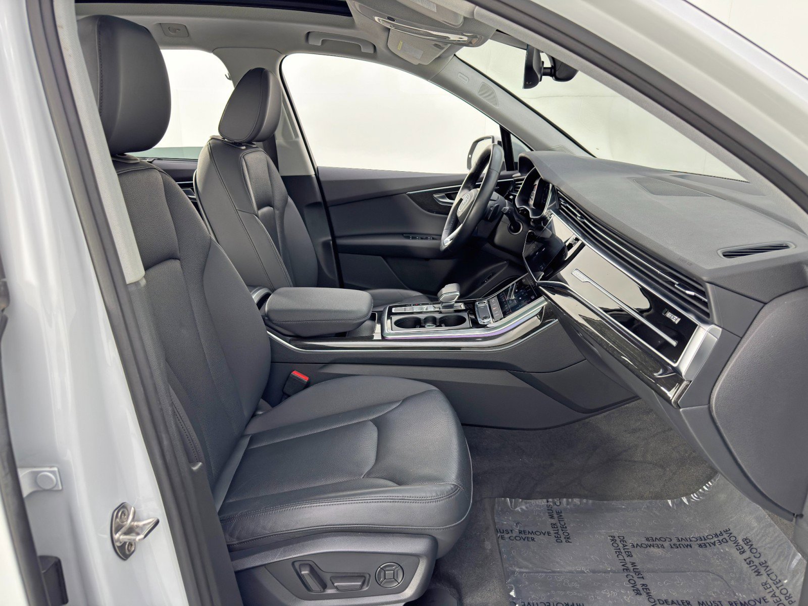 2022 Audi Q7 Premium Plus