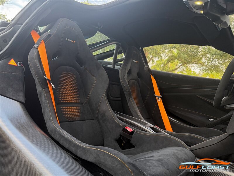 Used 2021 McLaren 765LT photo 32