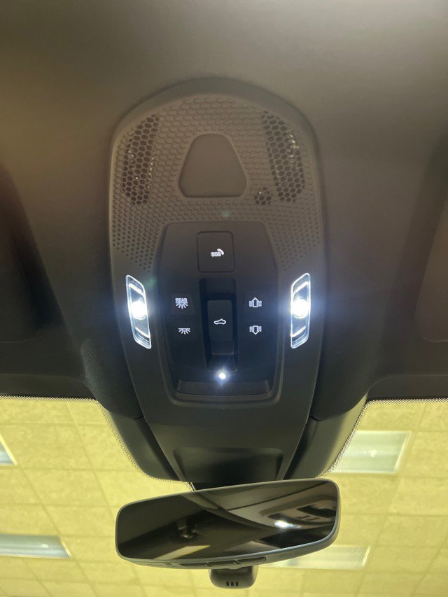 2024 Porsche Panamera 4