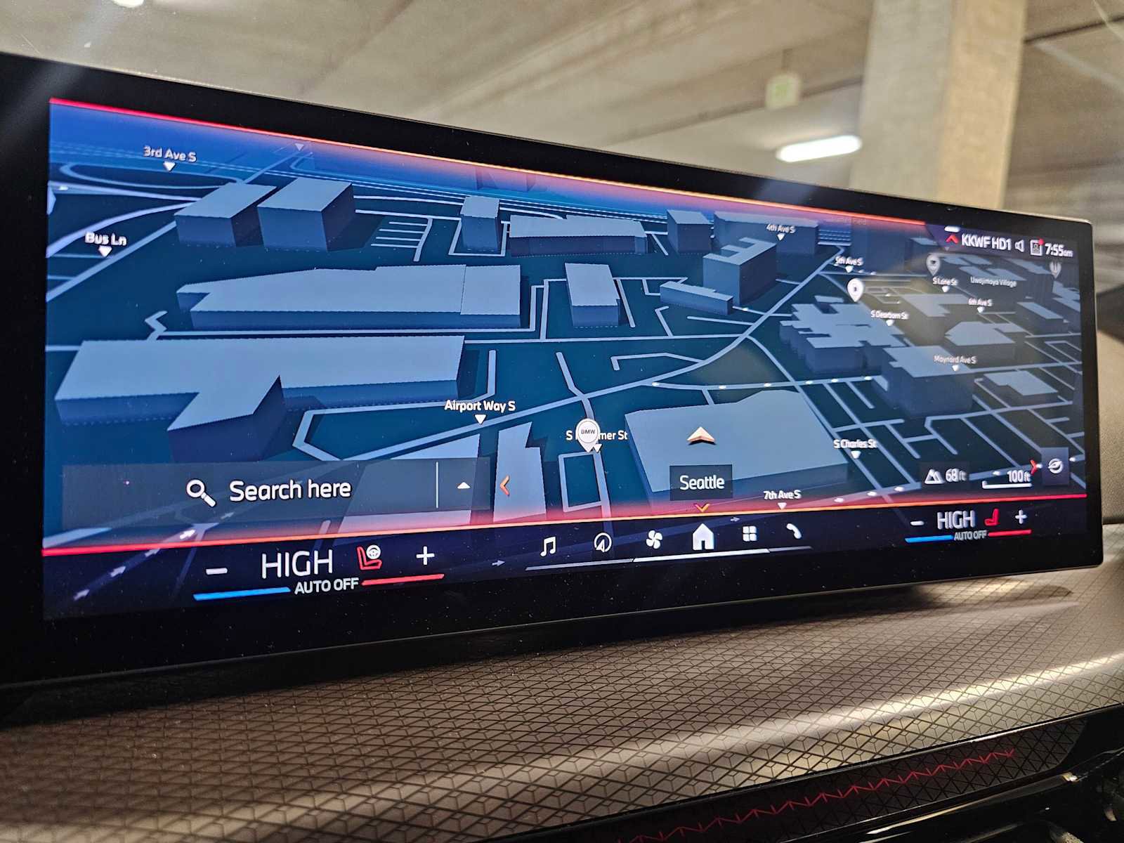 2025 BMW 330i xDrive Sedan