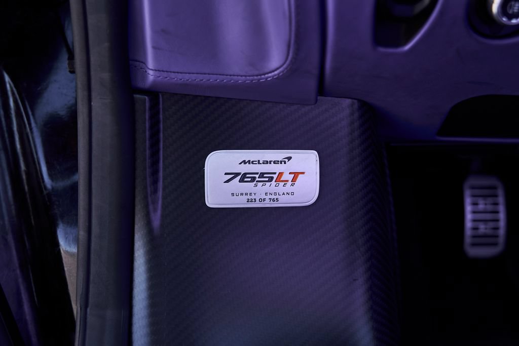 Used 2022 McLaren 765LT photo 40