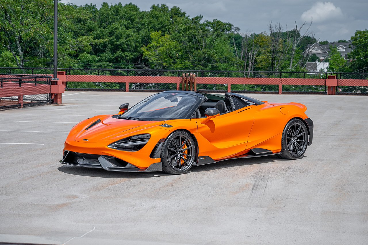Used 2022 McLaren 765LT 1