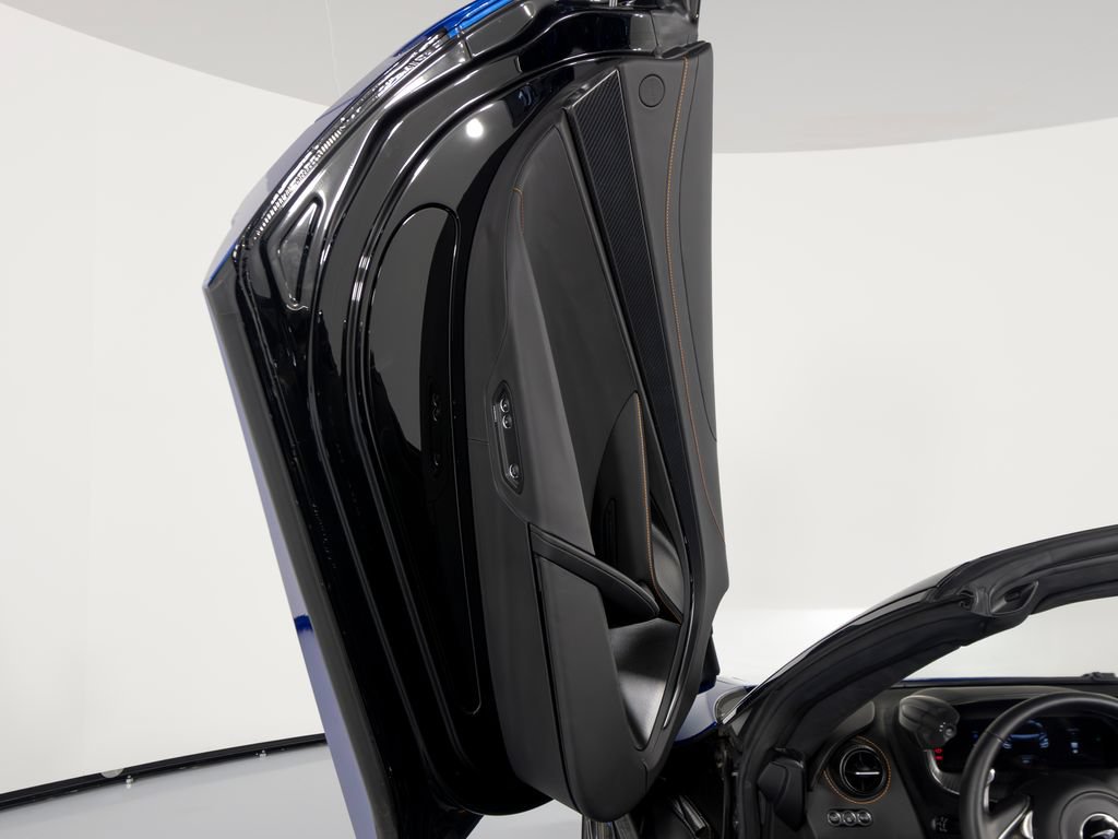 Used 2024 McLaren 750S Spider photo 10