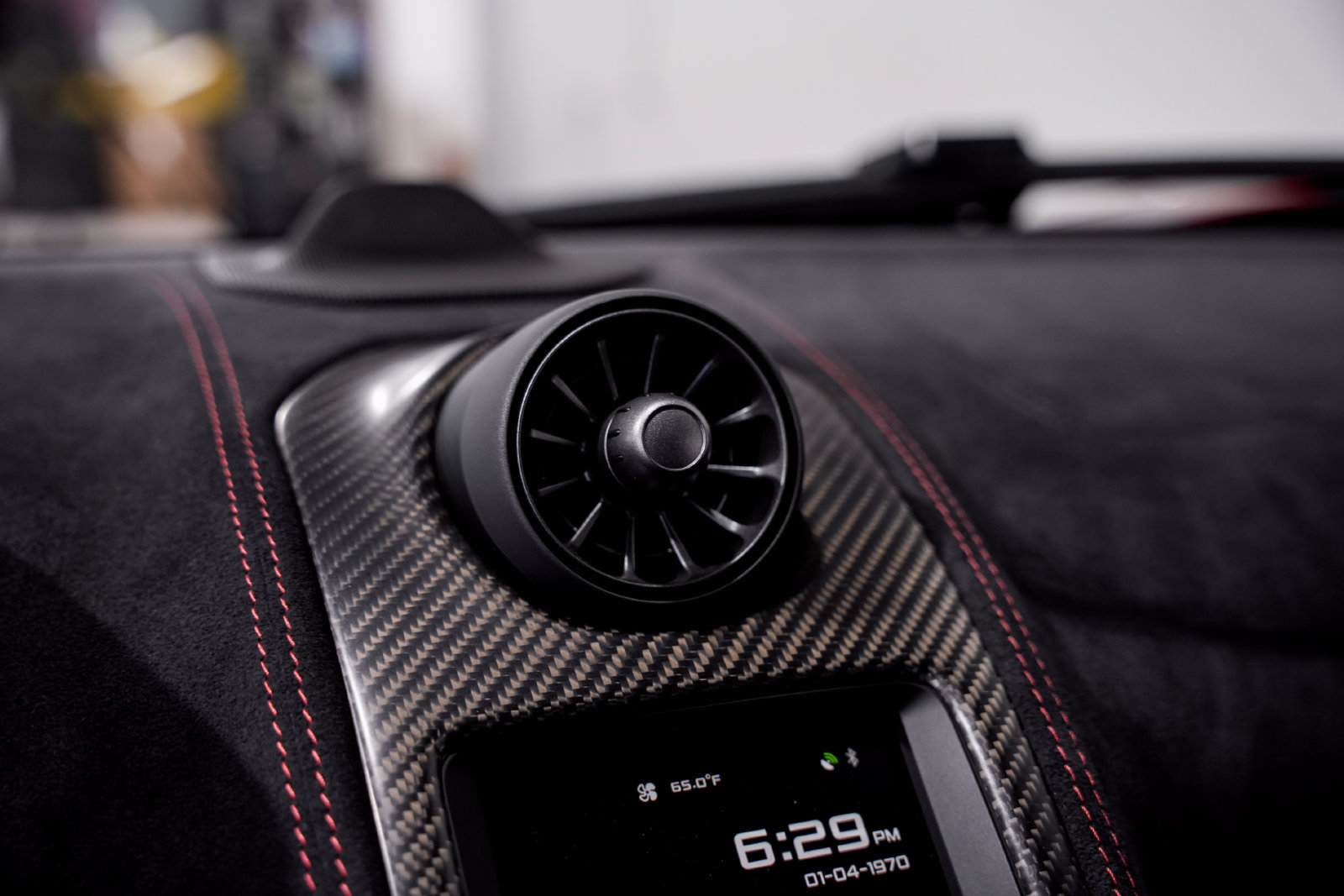 Used 2016 McLaren 675LT Coupe photo 12