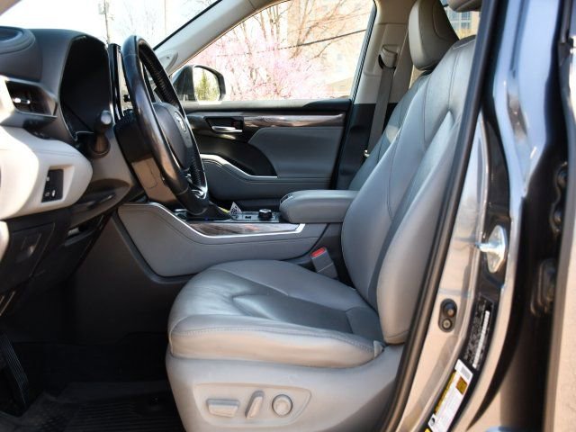 2020 Toyota Highlander Limited