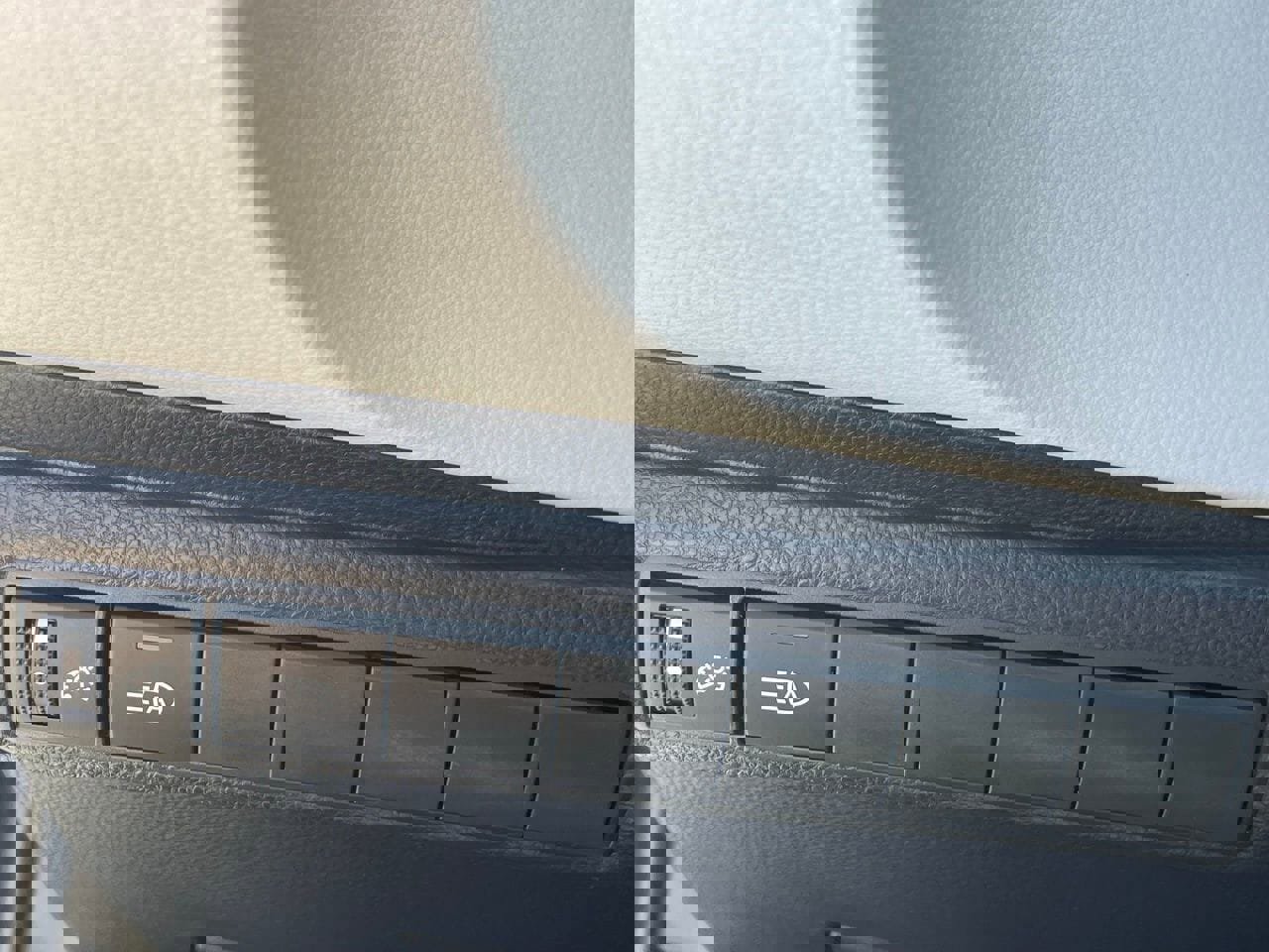 2025 Toyota Corolla XSE