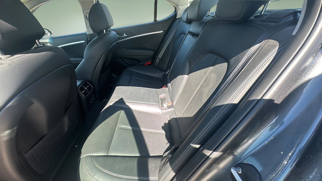 2020 Genesis G70 2.0T