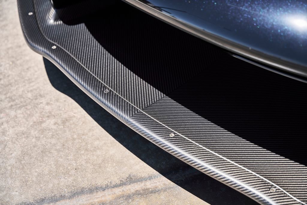 Used 2019 McLaren Senna photo 8
