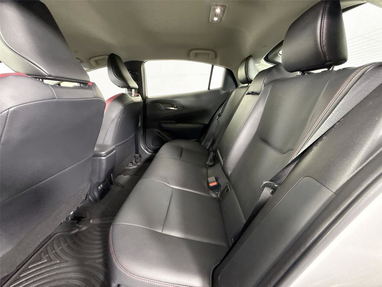 2025 Toyota Prius Plug-In Hybrid