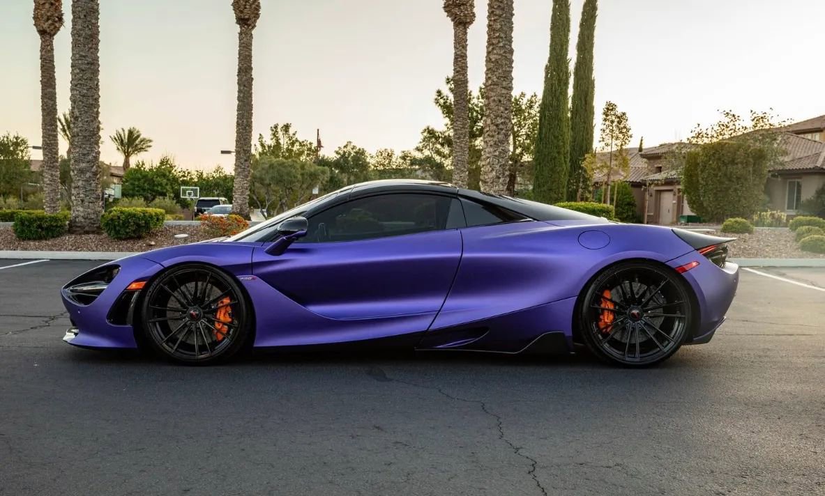 Used 2020 McLaren 720S Spider photo 4