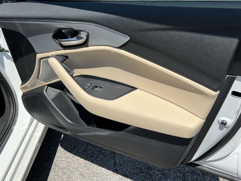 2023 Acura TLX w/ Technology Package