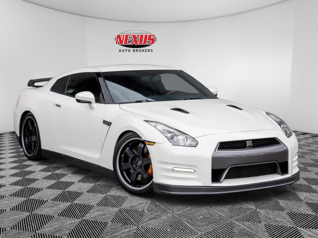 Used 2014 Nissan GT-R Black Edition