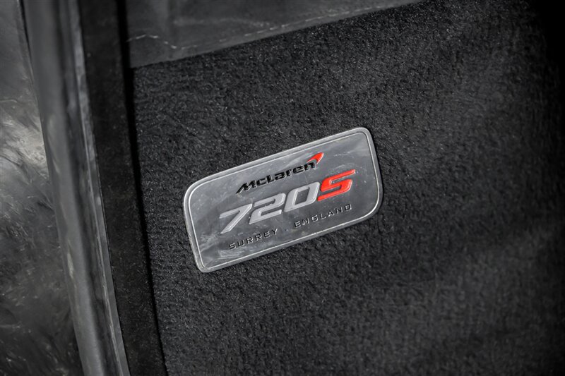 Used 2018 McLaren 720S photo 25