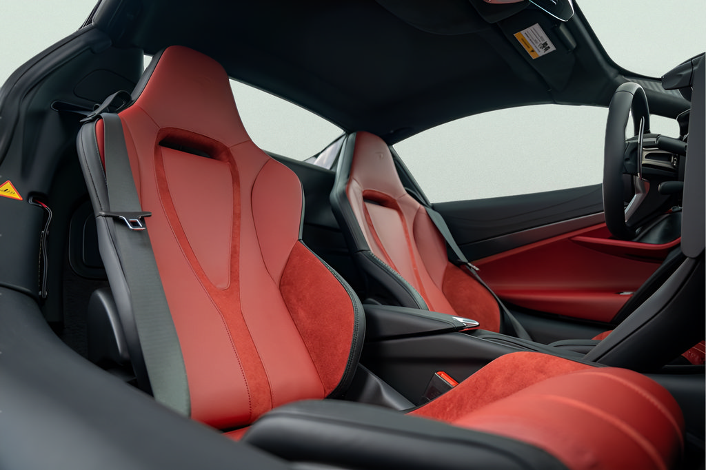 New 2026 McLaren 750S Spider photo 38