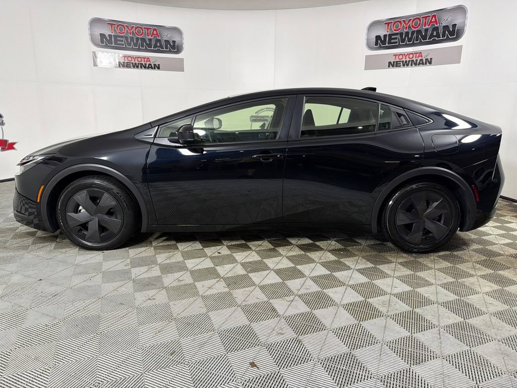 2025 Toyota Prius Plug-In Hybrid