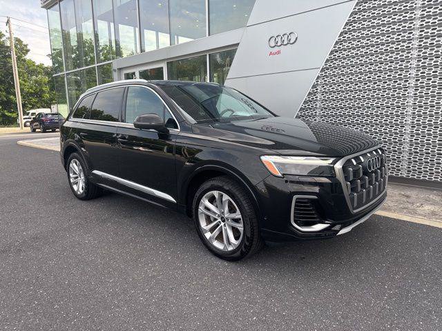 Used 2025 Audi Q7 3.0T Premium Plus