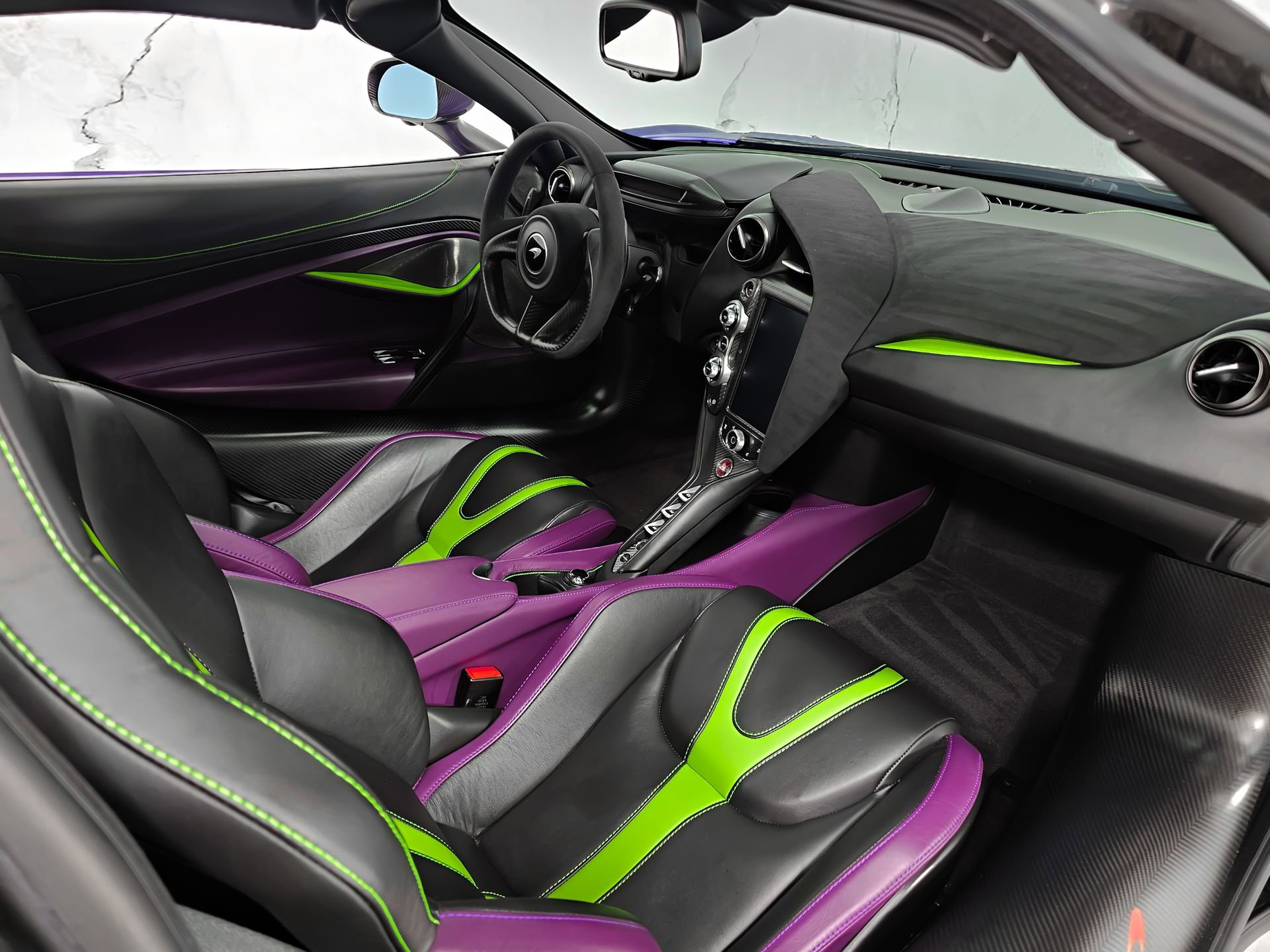 Used 2019 McLaren 720S photo 28