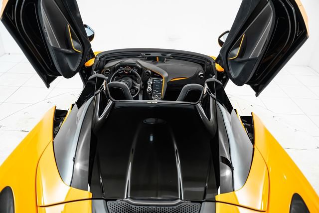 Used 2020 McLaren 720S Performance photo 27