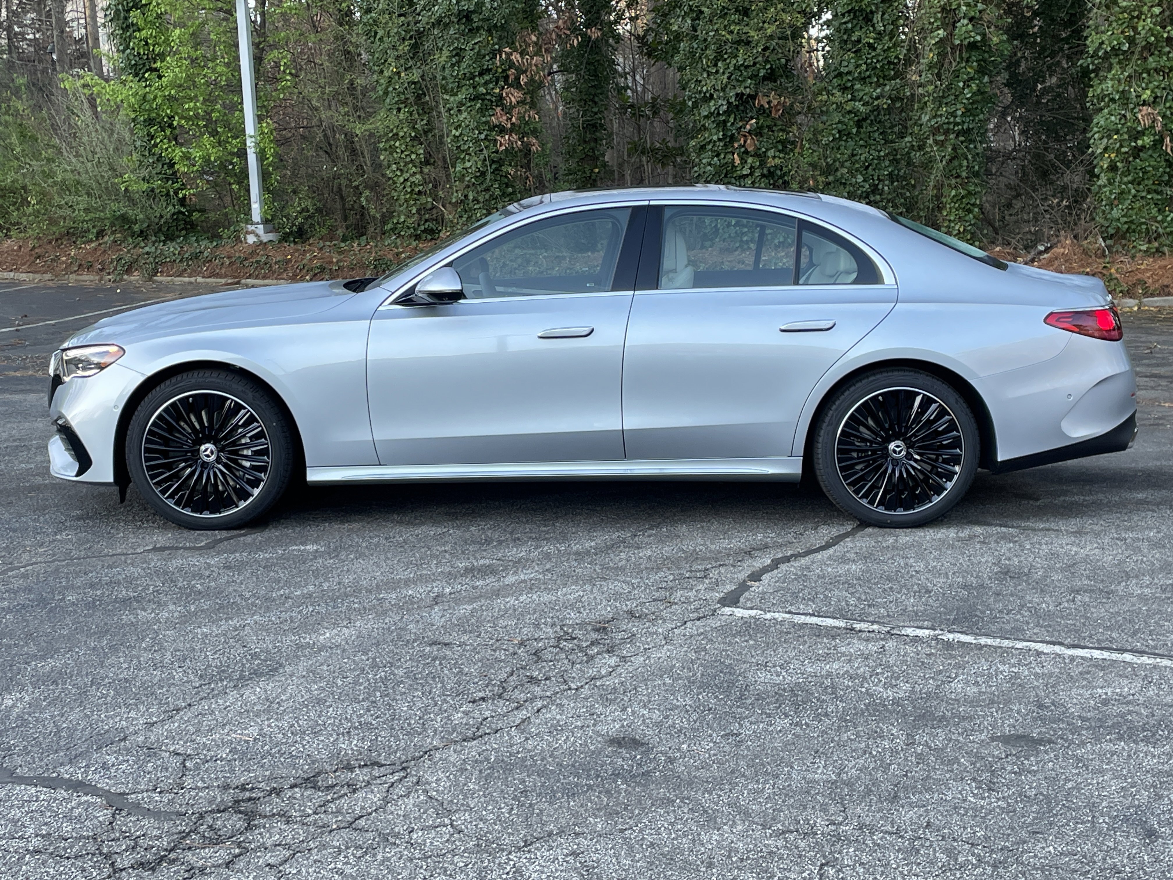 2026 Mercedes-Benz E 450 4MATIC Sedan