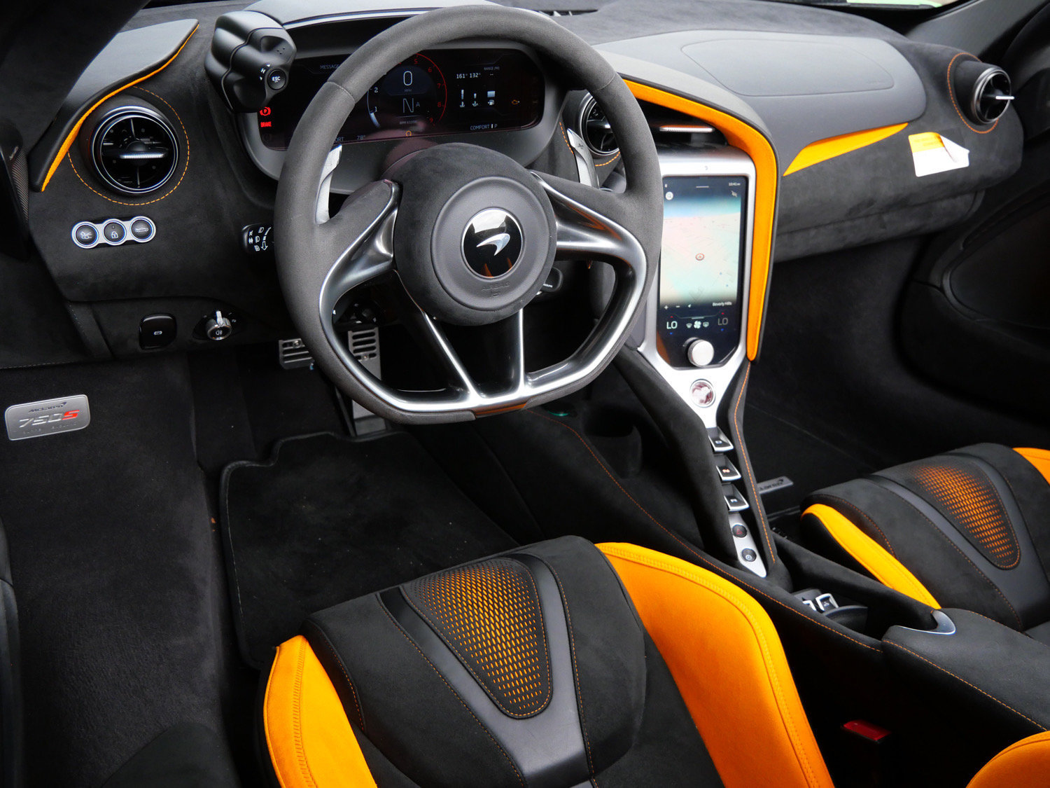 Used 2024 McLaren 750S Spider photo 8