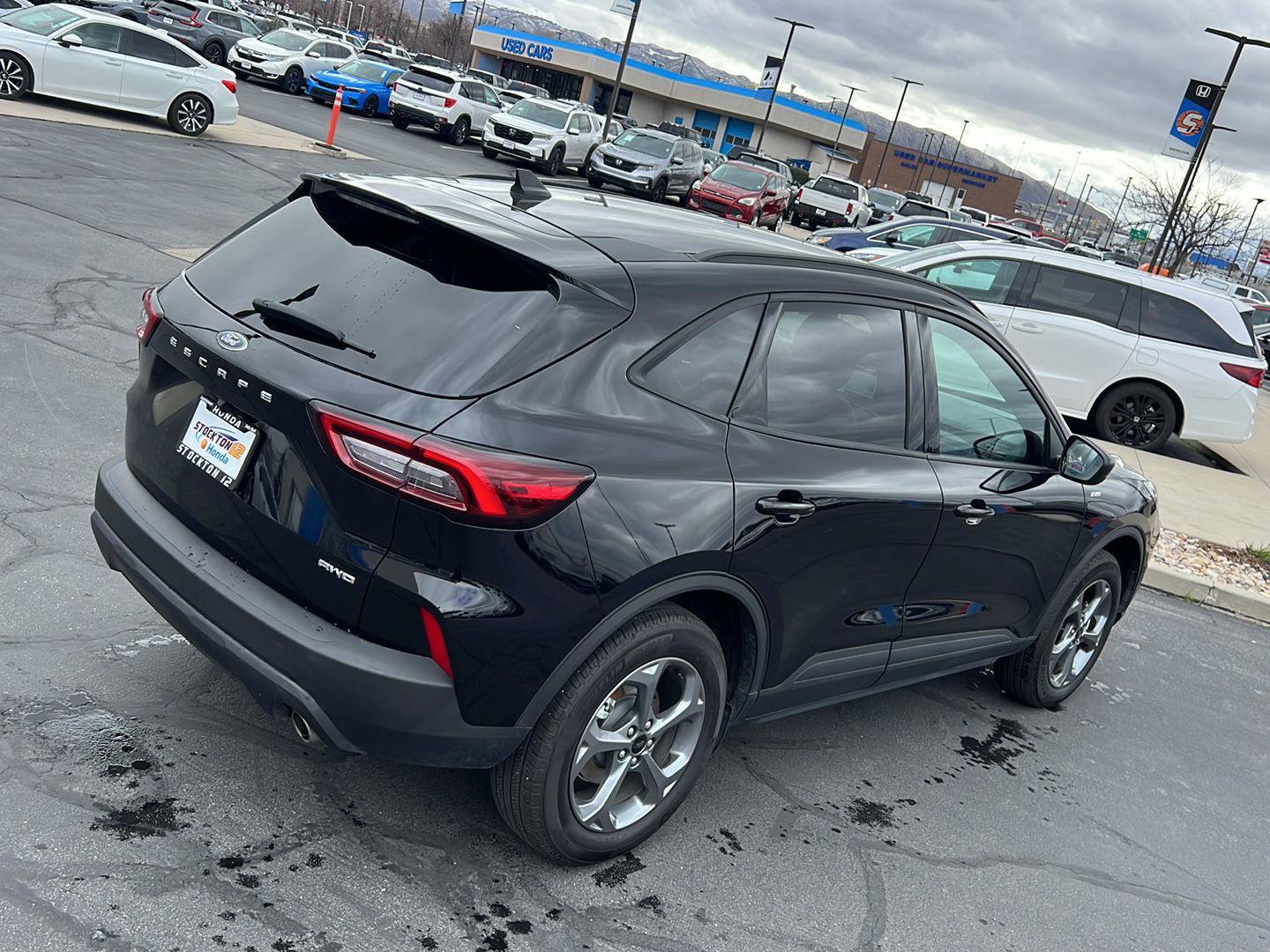 2025 Ford Escape ST-Line