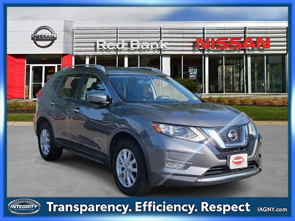 Used 2017 Nissan Rogue SV