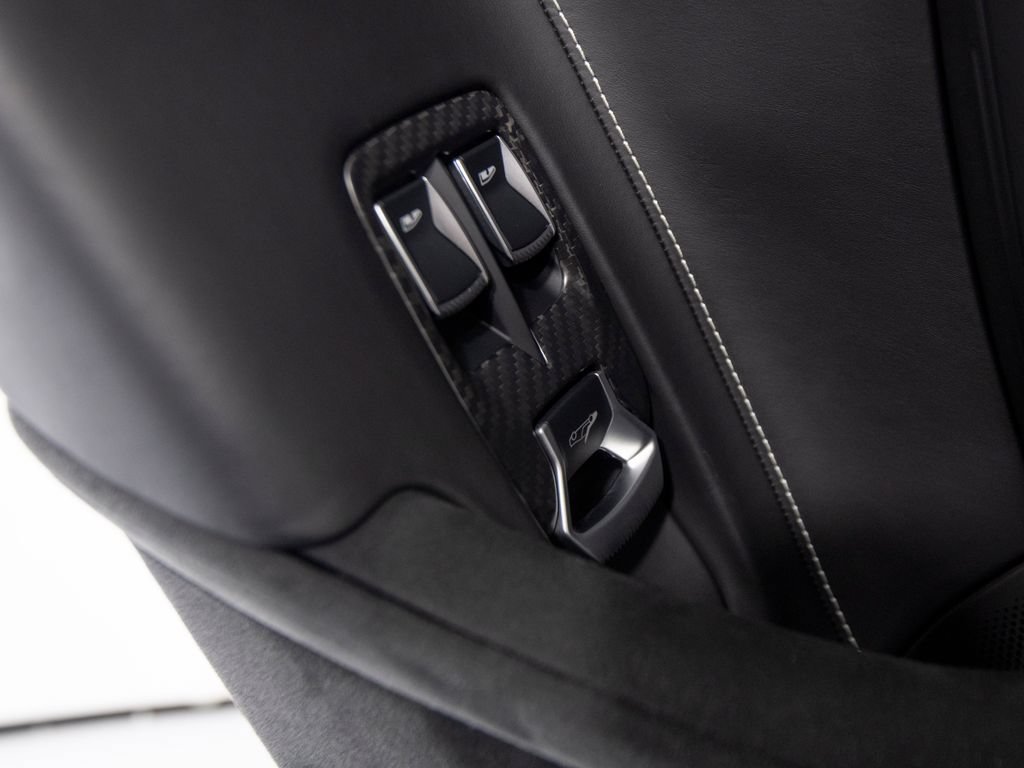 Used 2025 McLaren 750S photo 14