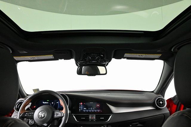 2025 Alfa Romeo Giulia