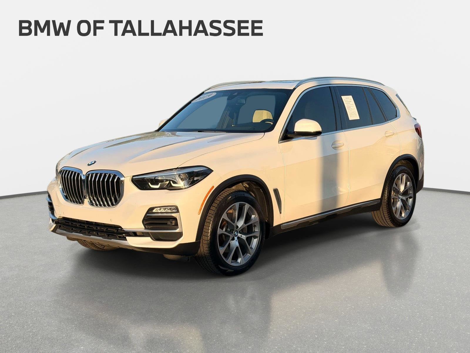 Used 2019 BMW X5 xDrive40i w/ Premium Package 2