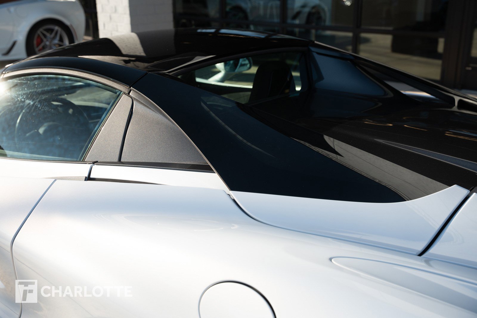 Used 2020 McLaren 720S Spider photo 9