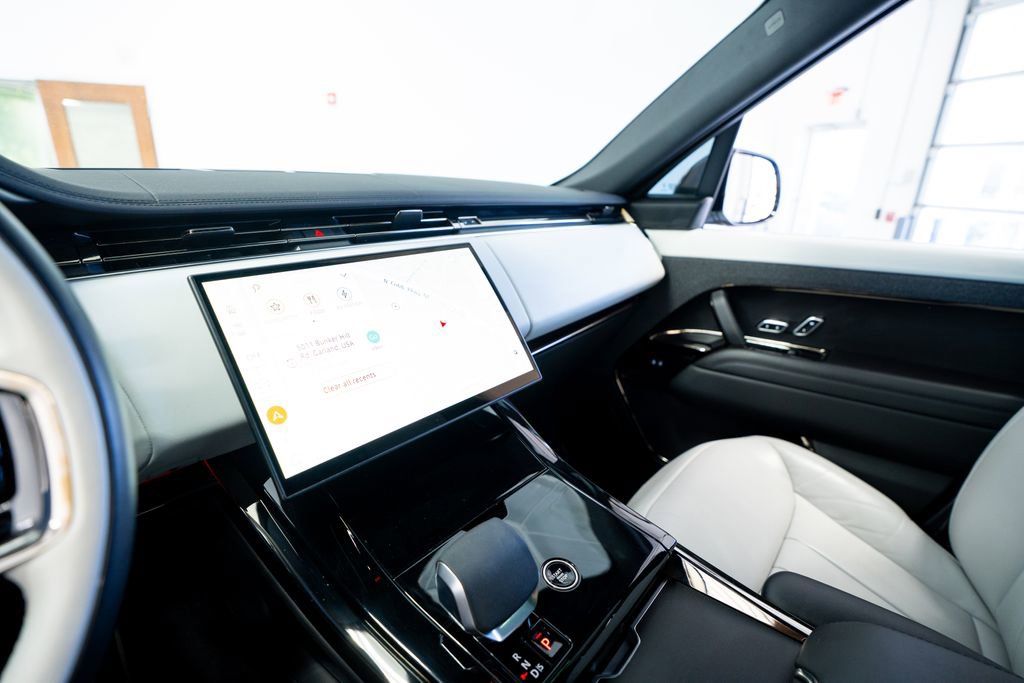 2025 Land Rover Range Rover Sport Dynamic SE