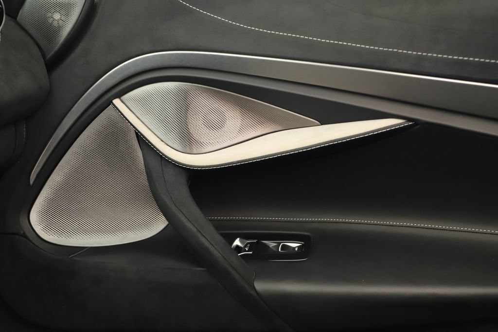 Used 2024 McLaren 750S Spider photo 28