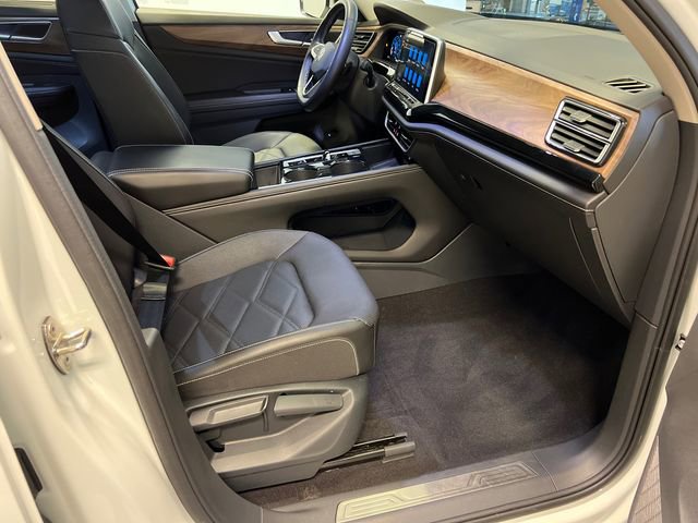 2024 Volkswagen Atlas SE