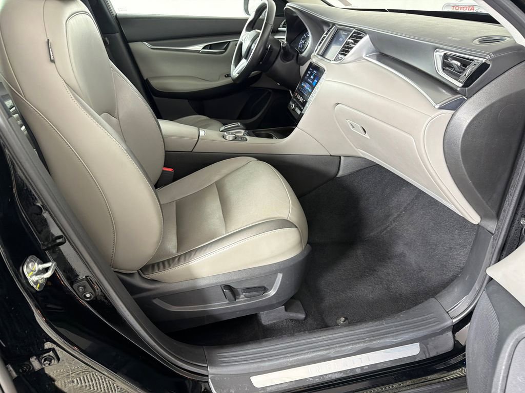 2024 INFINITI Qx50 Luxe